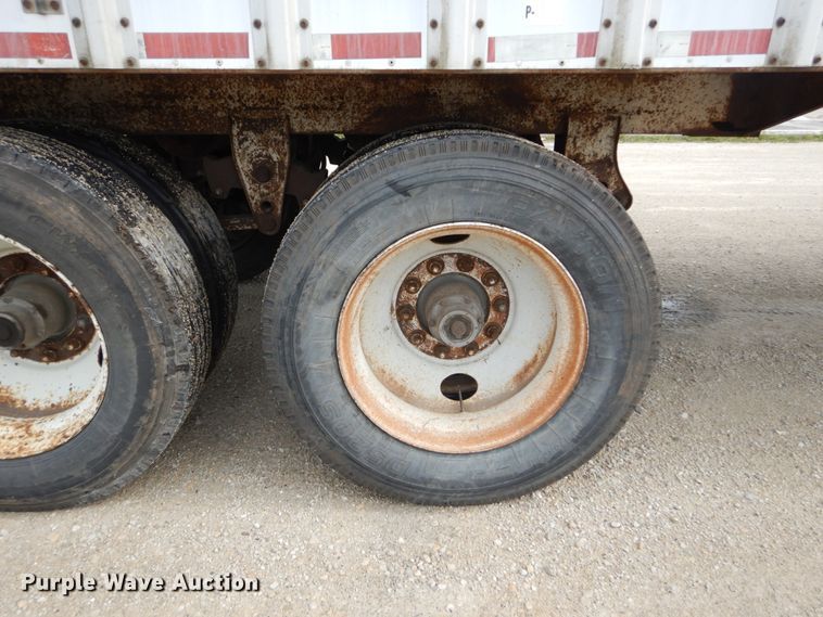 image for item IT9225 1994 Imco  grain trailer