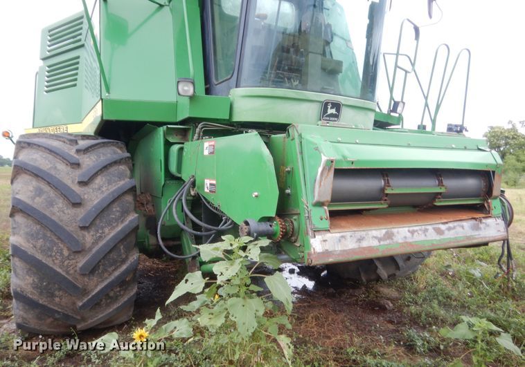 image for item IT9536 1997 John Deere 9610  RWA combine