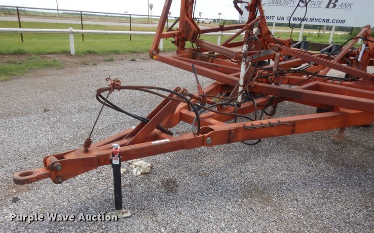 image for item IT9559 Sunflower 3160-42 Fallow King  sweep plow
