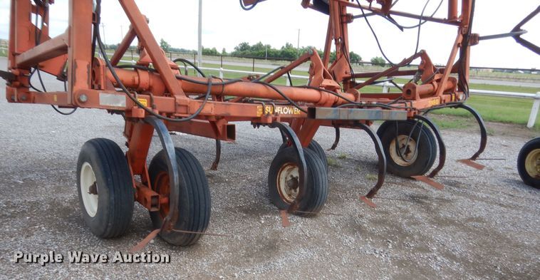 image for item IT9559 Sunflower 3160-42 Fallow King  sweep plow