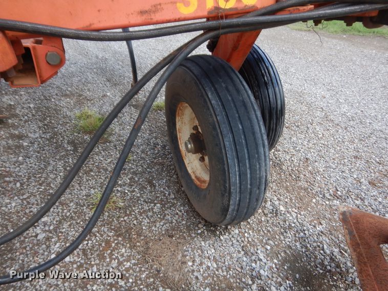 image for item IT9559 Sunflower 3160-42 Fallow King  sweep plow