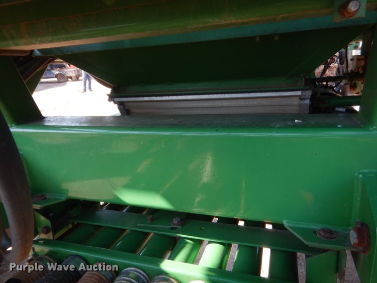 image for item IT9567 John Deere 730  air seeder
