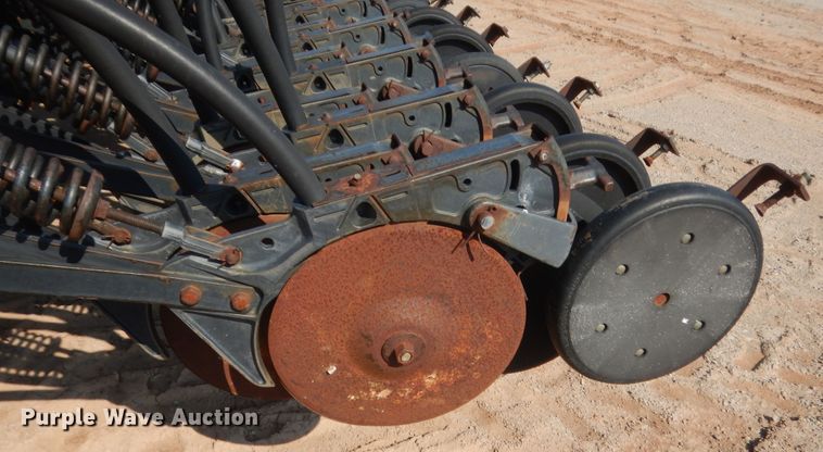 image for item IT9567 John Deere 730  air seeder