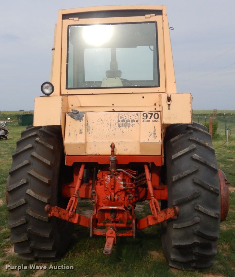 image for item JZ9993 1970 Case 970 Agri-King  tractor