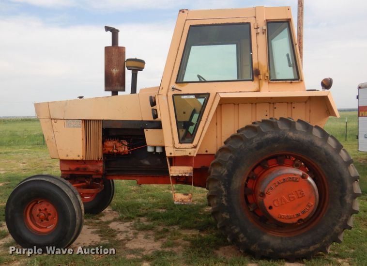 image for item JZ9993 1970 Case 970 Agri-King  tractor