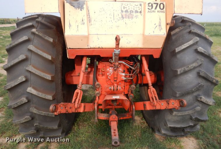 image for item JZ9993 1970 Case 970 Agri-King  tractor