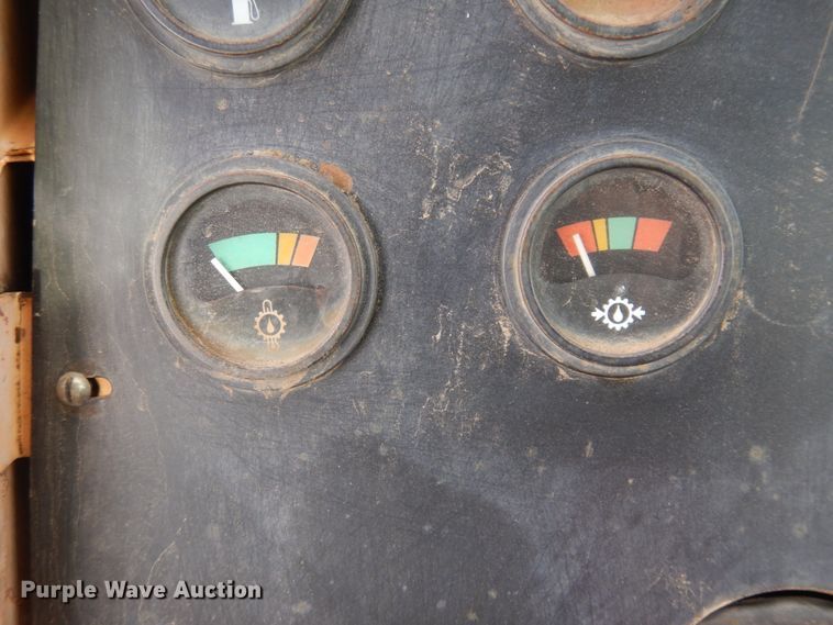 image for item JZ9993 1970 Case 970 Agri-King  tractor