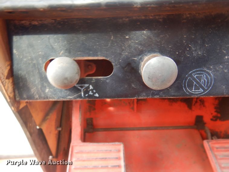 image for item JZ9993 1970 Case 970 Agri-King  tractor