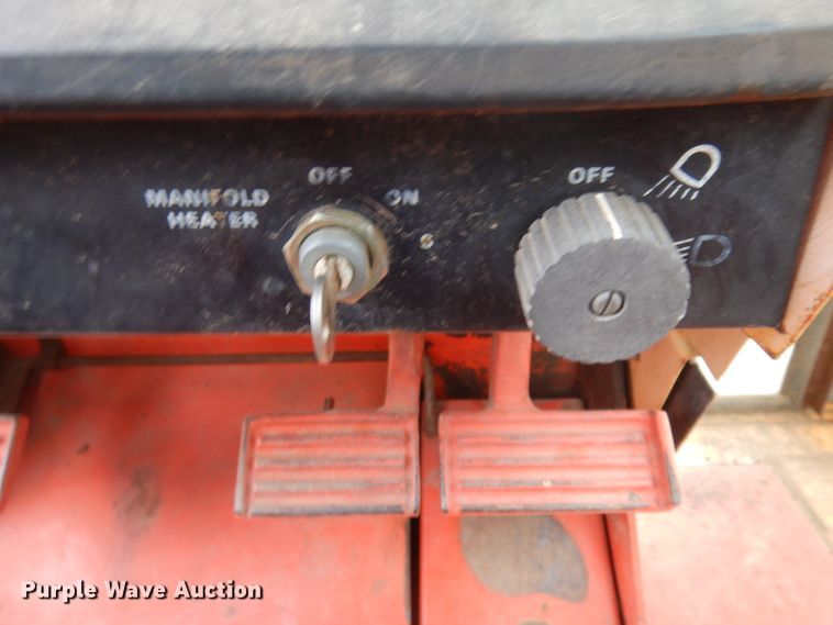 image for item JZ9993 1970 Case 970 Agri-King  tractor