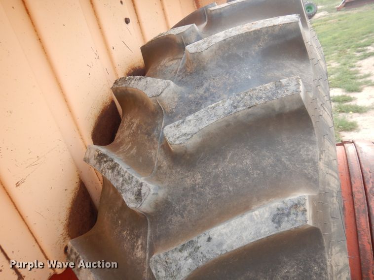 image for item JZ9993 1970 Case 970 Agri-King  tractor