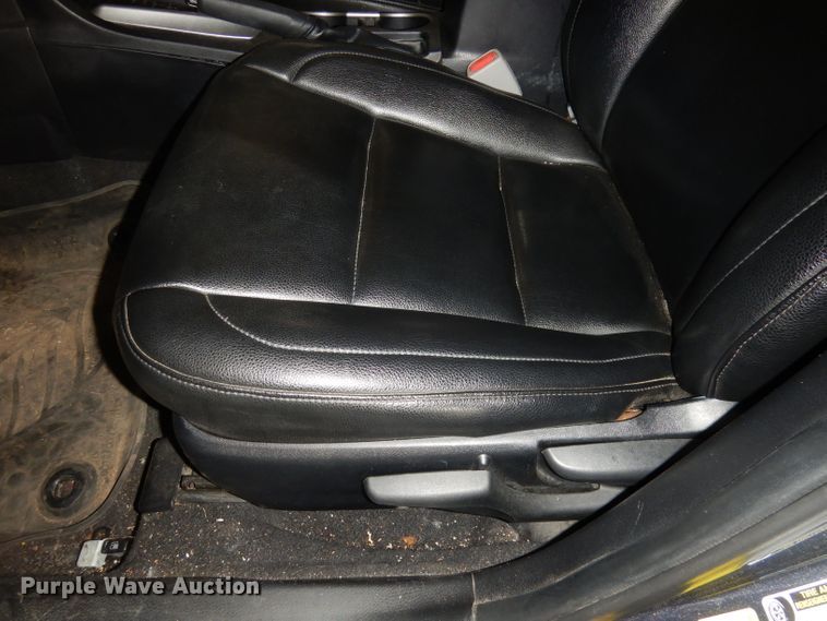 image for item DI6705 2015 Toyota Corolla LE