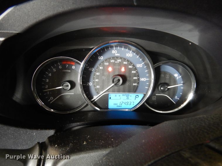 image for item DI6705 2015 Toyota Corolla LE