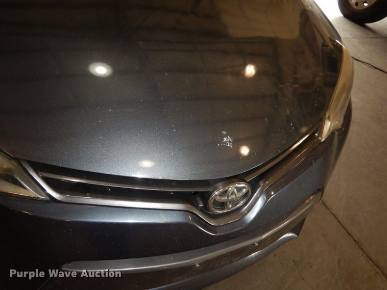 image for item DI6705 2015 Toyota Corolla LE