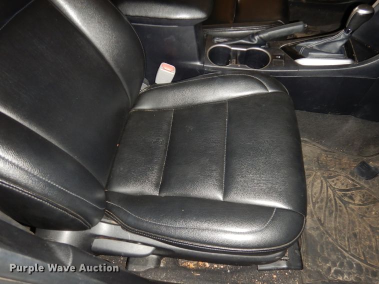 image for item DI6705 2015 Toyota Corolla LE