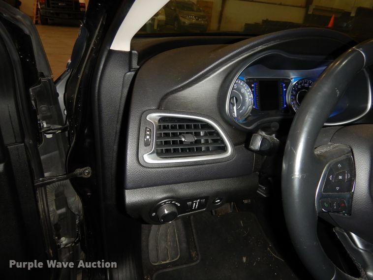 image for item DI6706 2015 Chrysler 200 Limited