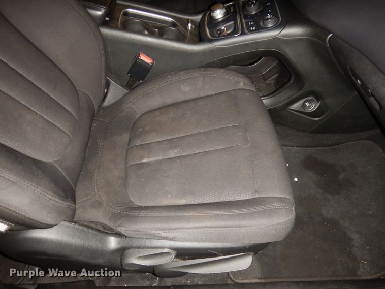 image for item DI6706 2015 Chrysler 200 Limited