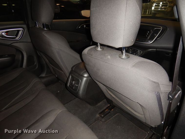 image for item DI6706 2015 Chrysler 200 Limited