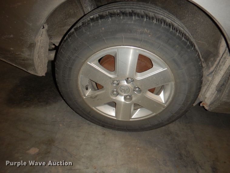 image for item DI6707 2004 Toyota Sienna LE  van