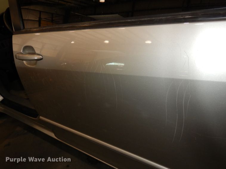 image for item DI6707 2004 Toyota Sienna LE  van