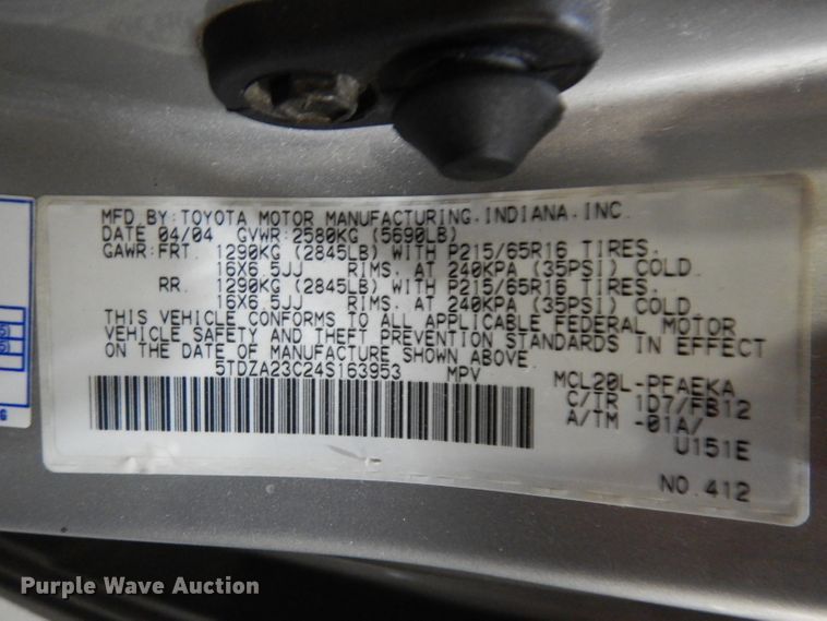 image for item DI6707 2004 Toyota Sienna LE  van