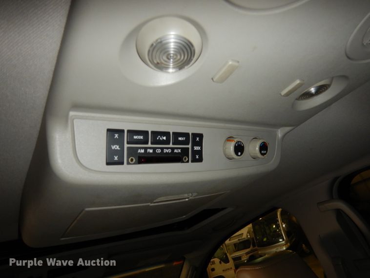 image for item DI6708 2005 Nissan Armada SE  SUV