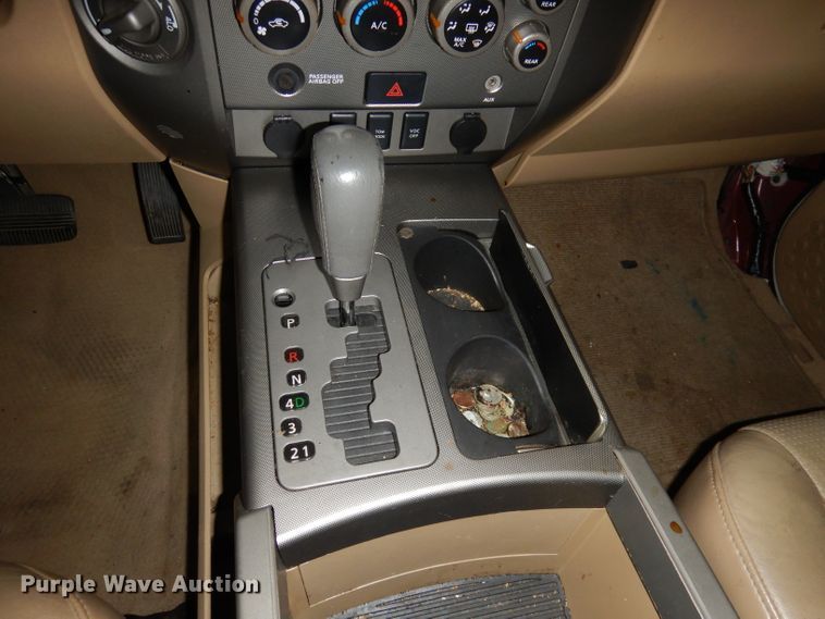 image for item DI6708 2005 Nissan Armada SE  SUV