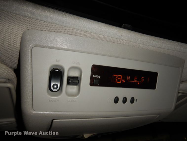 image for item DI6708 2005 Nissan Armada SE  SUV