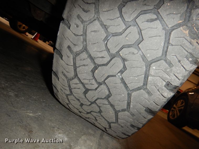 image for item DI6708 2005 Nissan Armada SE  SUV