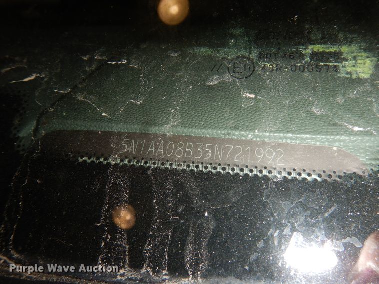 image for item DI6708 2005 Nissan Armada SE  SUV