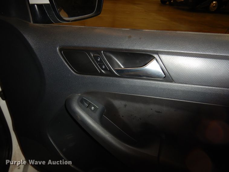 image for item DI6709 2012 Volkswagen Jetta SE