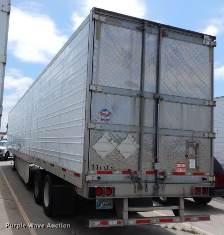 image for item DC2043 2011 Utility Trailers 3000R  refrigerated van trailer