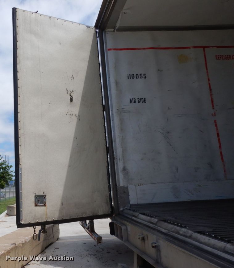 image for item DC2043 2011 Utility Trailers 3000R  refrigerated van trailer