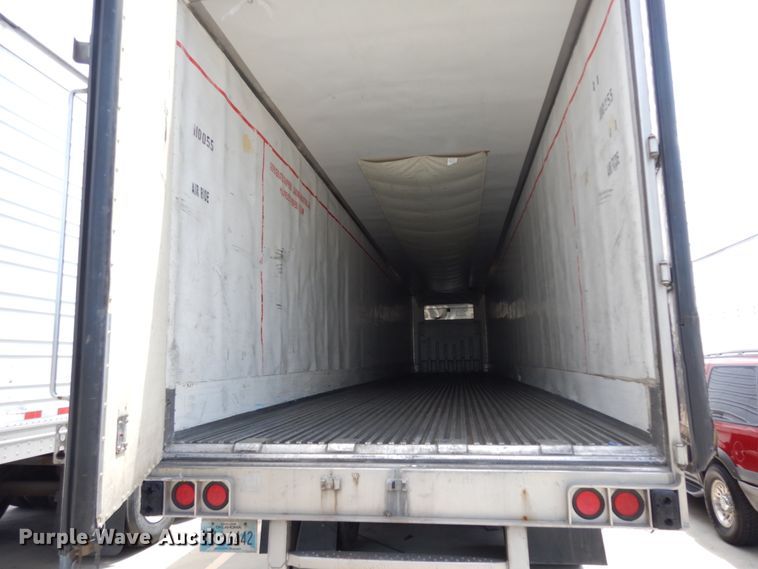 image for item DC2043 2011 Utility Trailers 3000R  refrigerated van trailer