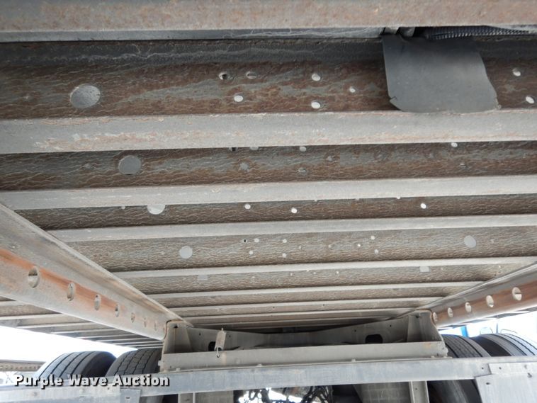 image for item DC2043 2011 Utility Trailers 3000R  refrigerated van trailer