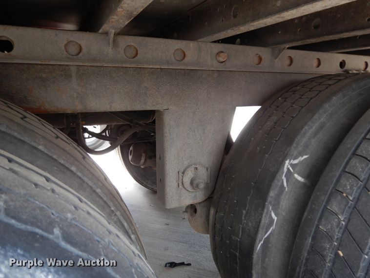 image for item DC2043 2011 Utility Trailers 3000R  refrigerated van trailer