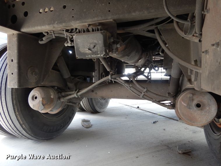 image for item DC2043 2011 Utility Trailers 3000R  refrigerated van trailer