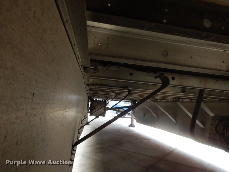 image for item DC2043 2011 Utility Trailers 3000R  refrigerated van trailer