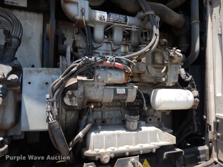 image for item DC2043 2011 Utility Trailers 3000R  refrigerated van trailer