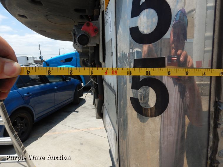 image for item DC2043 2011 Utility Trailers 3000R  refrigerated van trailer