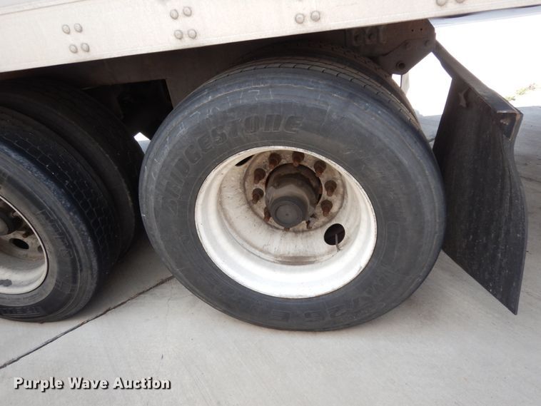 image for item DC2043 2011 Utility Trailers 3000R  refrigerated van trailer