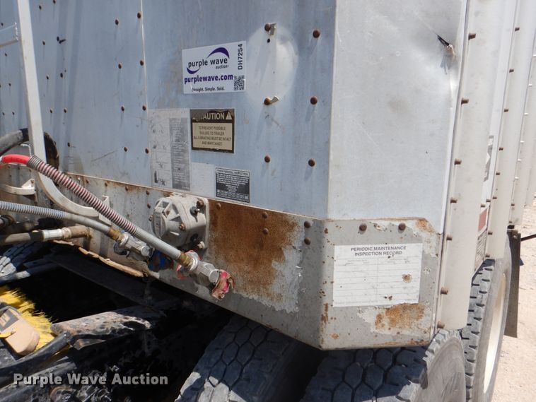 image for item DH7254 2006 Innovative Trailers SFS-48  walking floor trailer