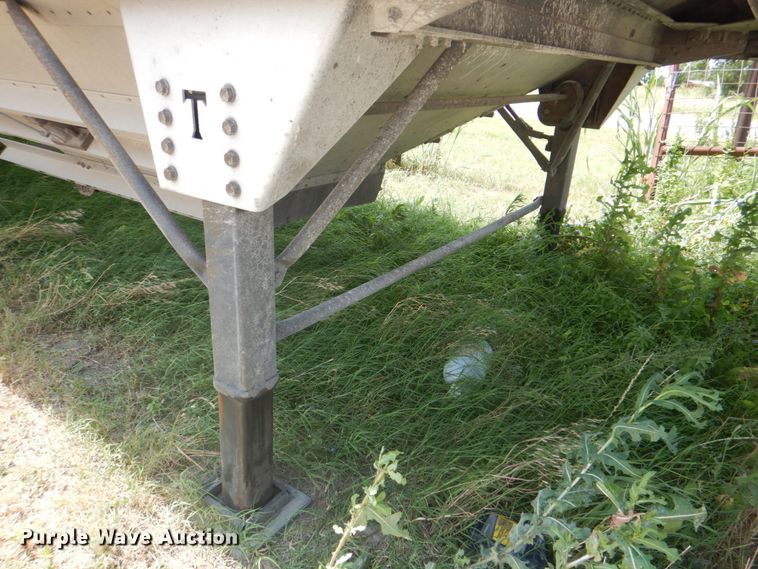 image for item DH7256 2012 Timpte  grain trailer