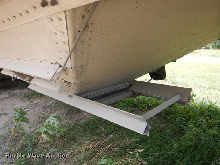 image for item DH7256 2012 Timpte  grain trailer