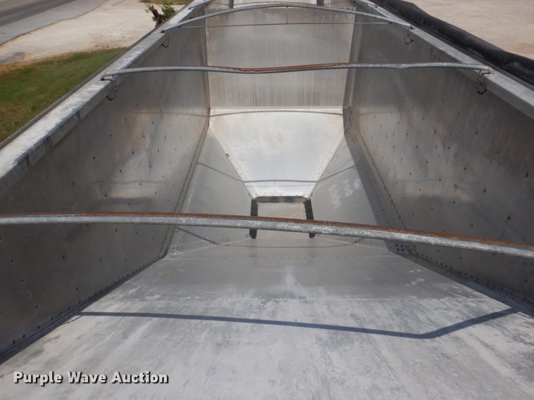 image for item DH7256 2012 Timpte  grain trailer