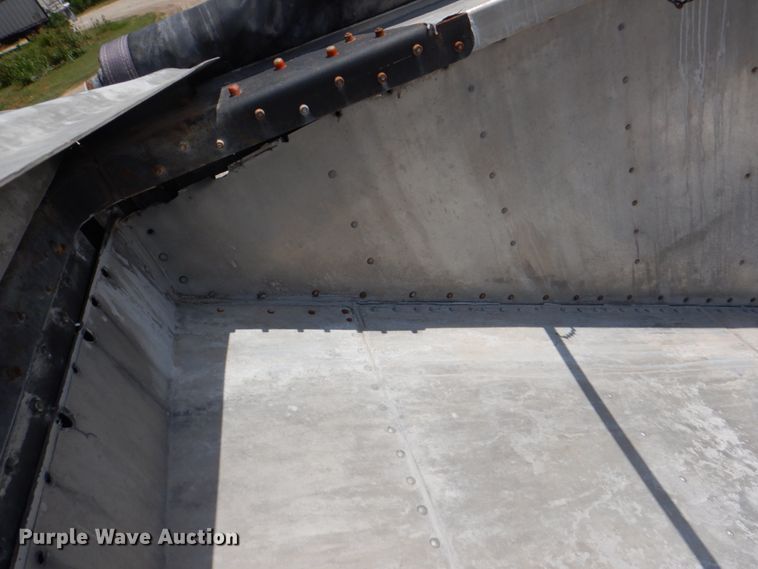 image for item DH7256 2012 Timpte  grain trailer