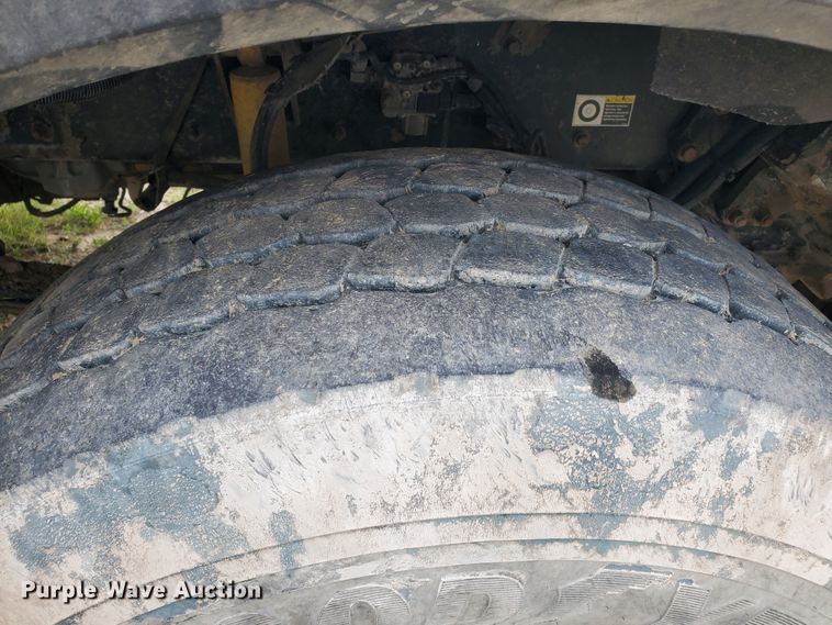 image for item DI4790 2007 Kenworth T800  vacuum truck