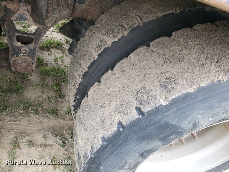 image for item DI4790 2007 Kenworth T800  vacuum truck