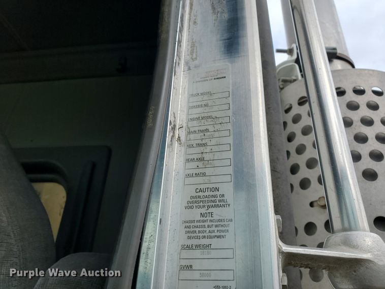 image for item DI4790 2007 Kenworth T800  vacuum truck