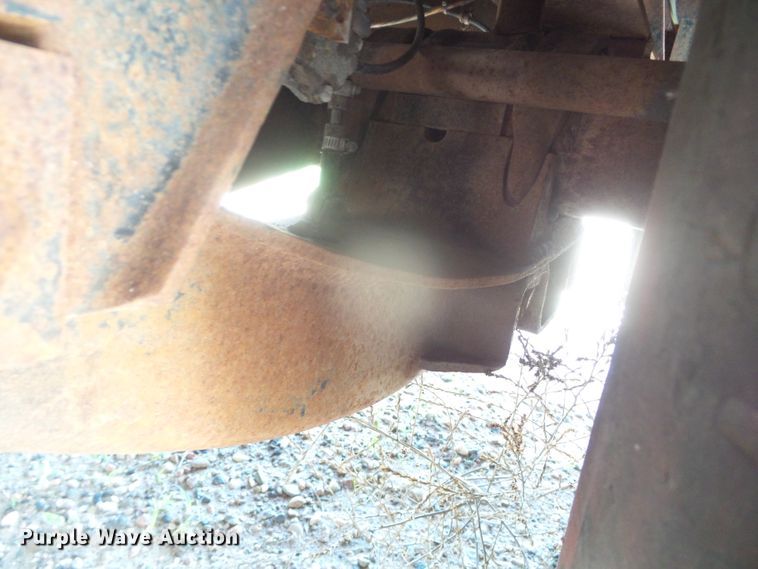 image for item DI5650 1980 Delta DD-48-96  drop deck trailer