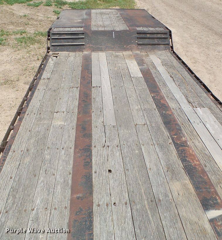 image for item DI5650 1980 Delta DD-48-96  drop deck trailer